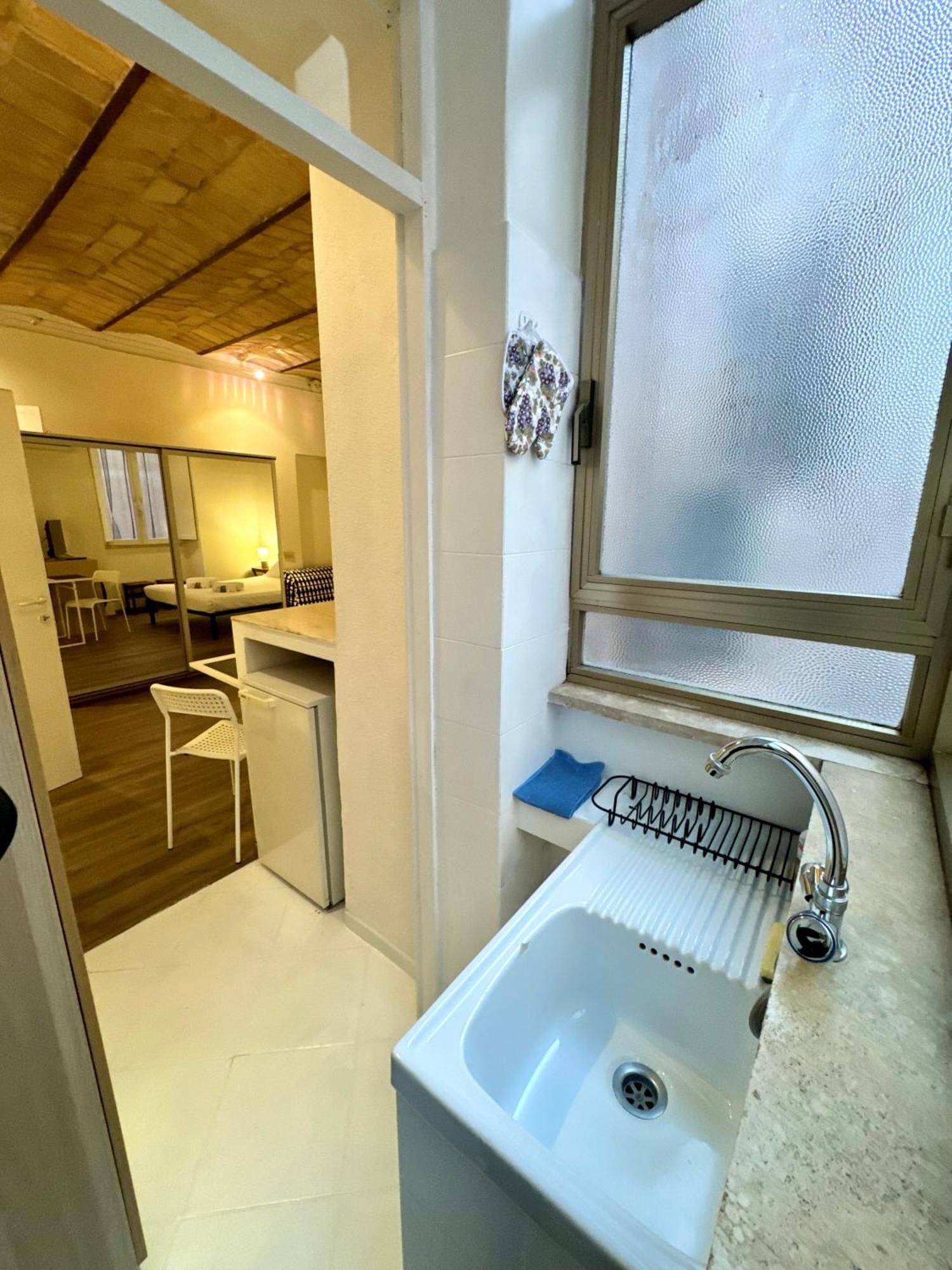 Studio16 Apartment Rom